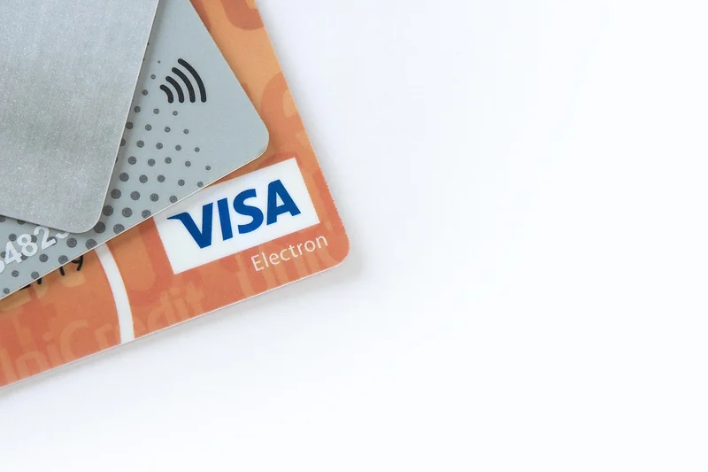 Avantages et limites de l'e-carte bleue nomade