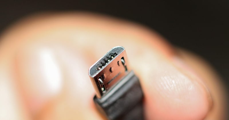 Rechargement automatique réglo mobile : le guide pour ne plus jamais être à sec